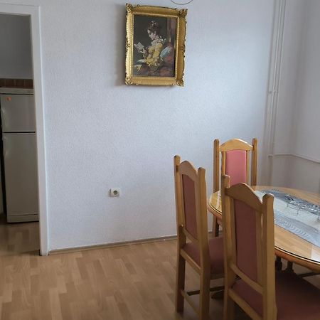 Trosoban Stan U Zenici Apartment Zenica Exterior foto
