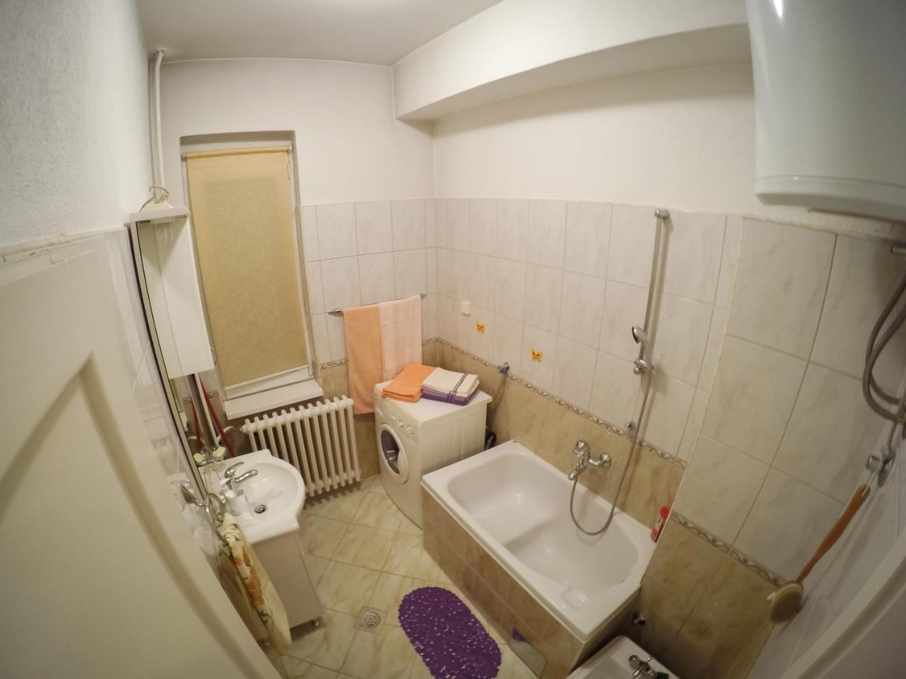 Trosoban Stan U Zenici Apartment Zenica Exterior foto